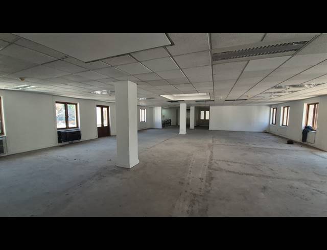 3,730M² OFFICE TO LET IN SANDTON CENTRAL